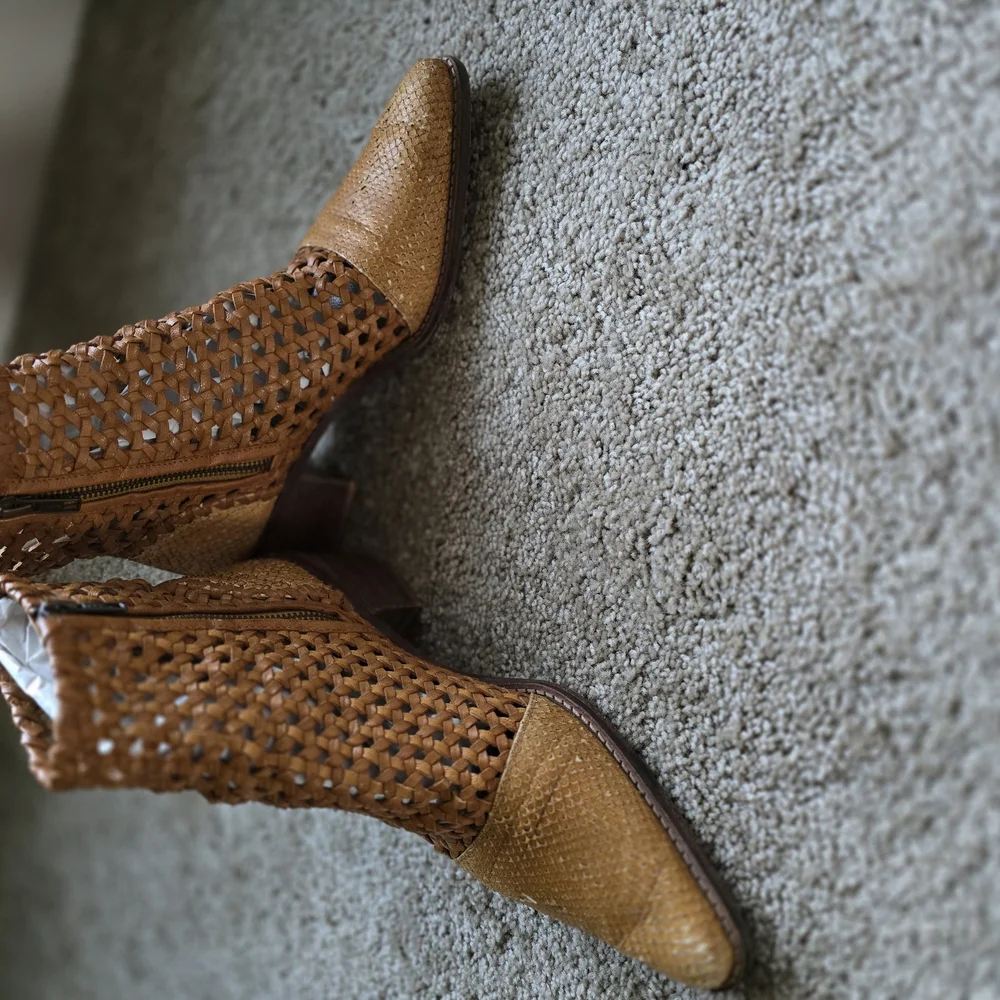 🚨 SOLD🚨 Free People Tan Ankle Booties with Perforated Design - Picture 14 of 14